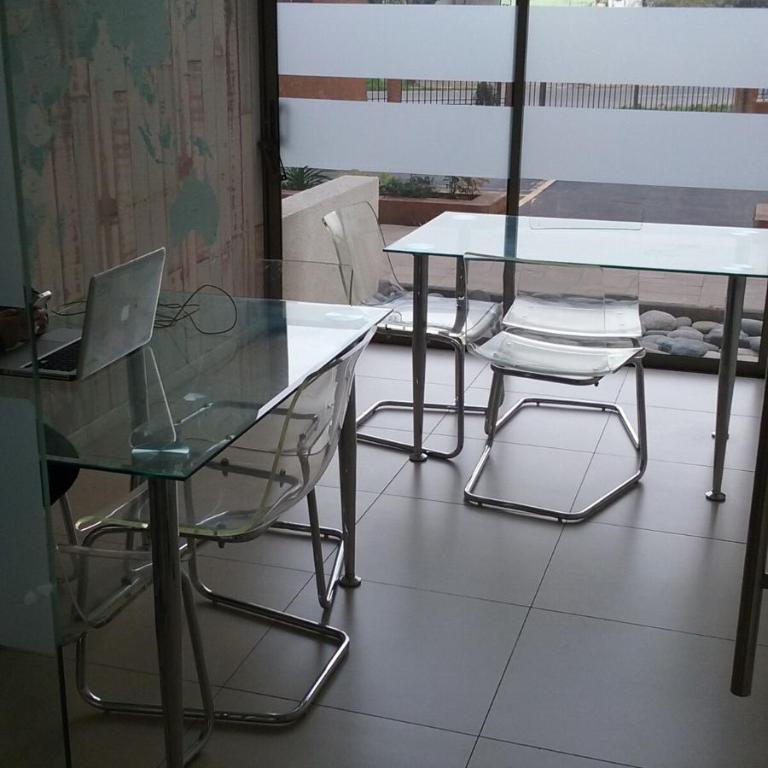 Pool - Wifi - In front of the L5 subway - One-Bedroom Apartment - 11