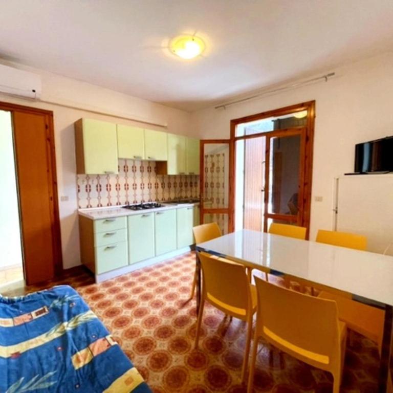 Via delle Campanule Apartment for 5 - One-Bedroom Vacation Home - 6