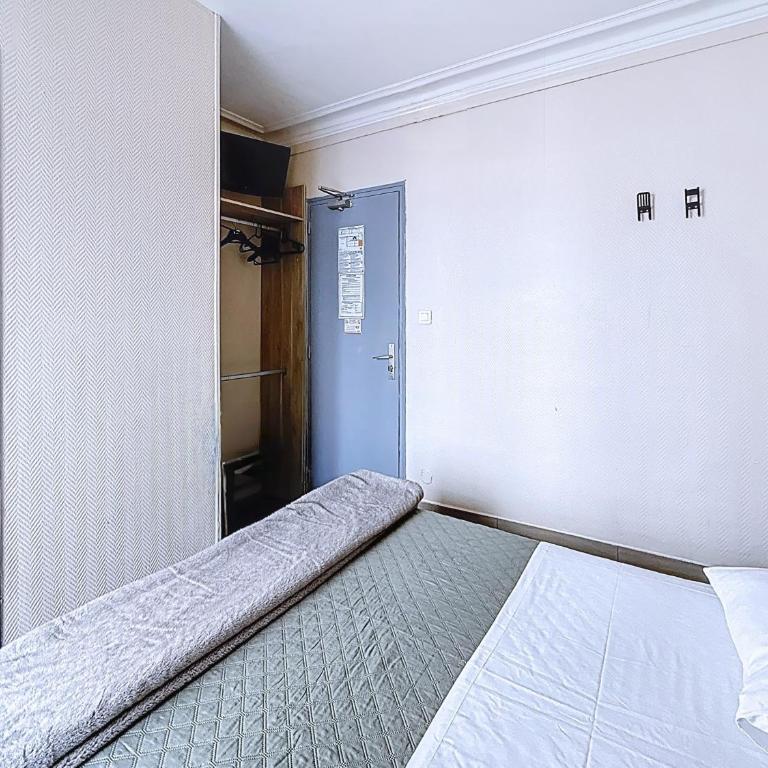 HOTEL WATTIGNIES - Grande Chambre Double - 4