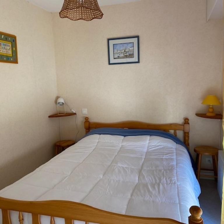 T2 avec Ascenseur, à 150m Plage, Balcon plein Ouest, Les Sables d'Olonne - FR-1-331-209 - Apartment - 4