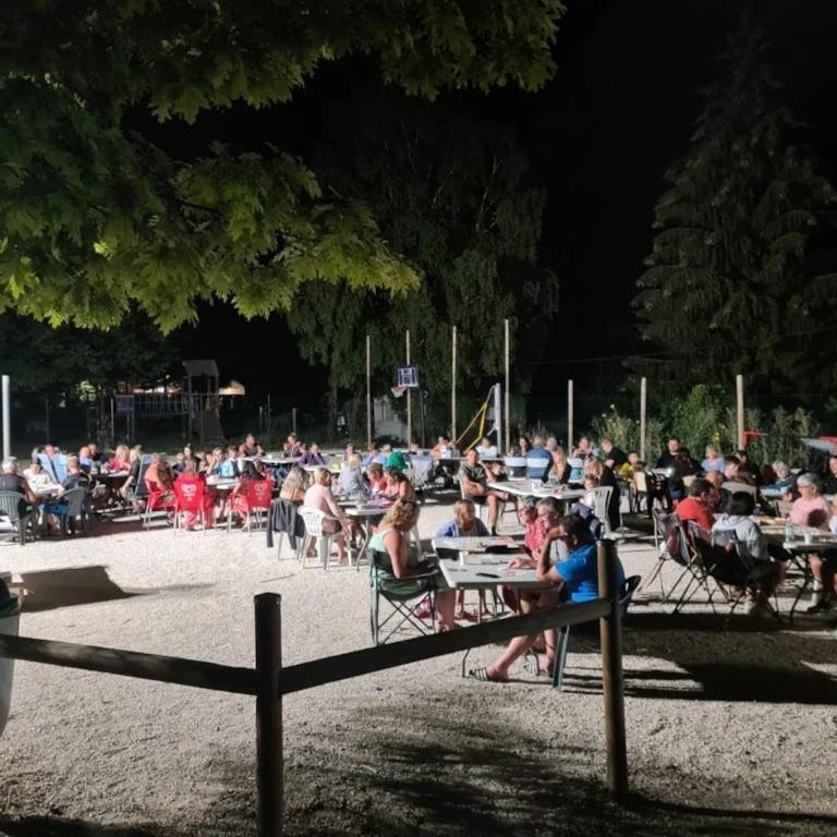 Camping 3 étoiles familial avec piscine et pataugeoire - Mobile Home - 5