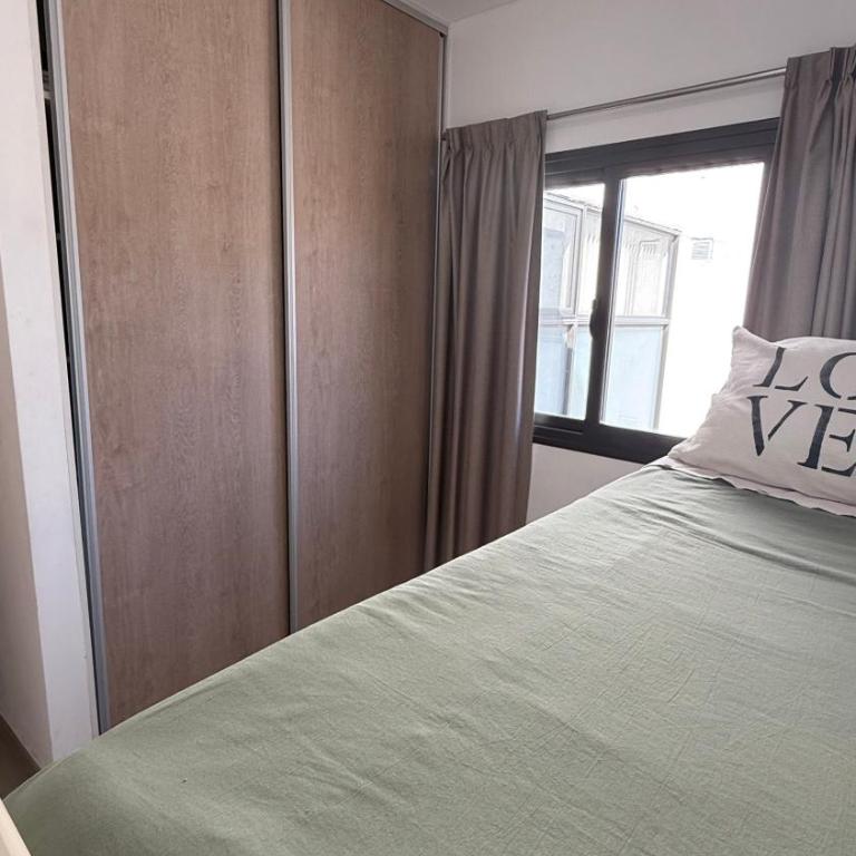 Pellegrini Apartments Mendoza !! Estupendos Departamentos con Cochera Privada cercanos a Parque Gral San Martin - Two-Bedroom Deluxe Apartment with Balcony - 14