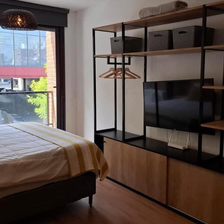 Alcauciles - Comodo y luminoso monoambiente frente a Shopping - Apartment - 8