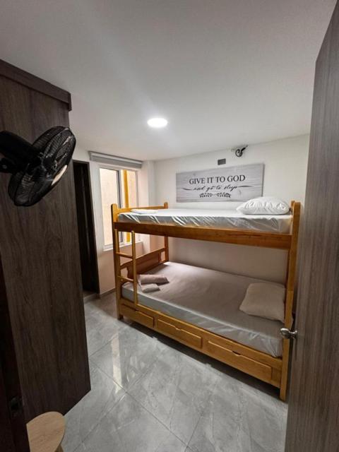 Apartaestudios Celean - Apartamento de 2 dormitorios - 11
