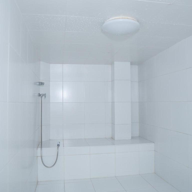 Samborondon Plaza Suites - One-Bedroom Apartment - 35
