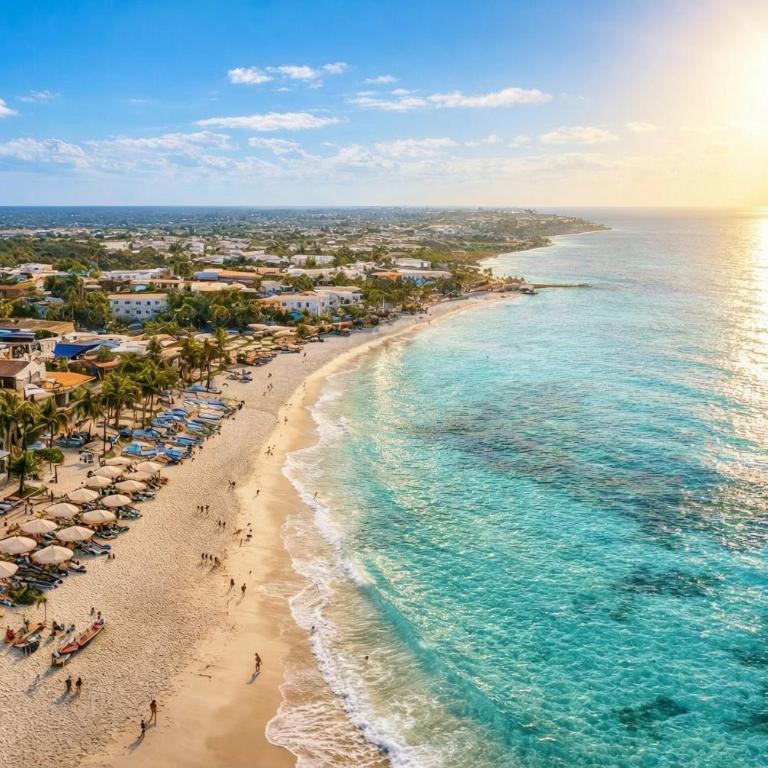 Tranquil Romantic & Family Suites, Patio Pool, 7 Min Walk to Beach, Full Kitchen, Fast WiFi, AC - Apartamento Deluxe de 1 dormitorio - 17