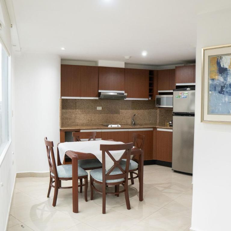 Samborondon Plaza Suites - One-Bedroom Apartment - 14