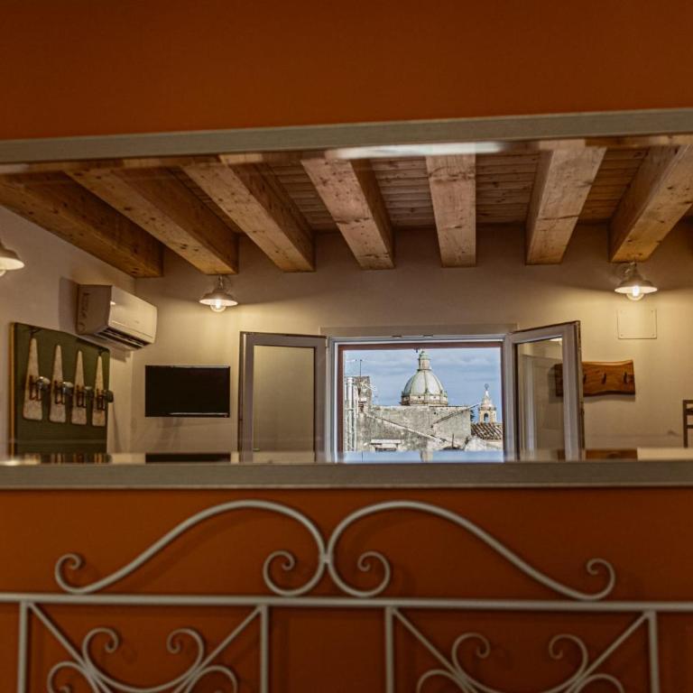 PANORMOS 91 Rooms & Terrace - Camera Quadrupla con Bagno Privato - 3