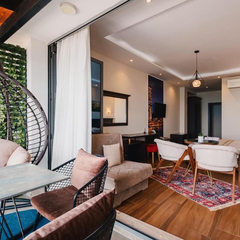 Padam Hotel & SPA - Deluxe Double Room - 17