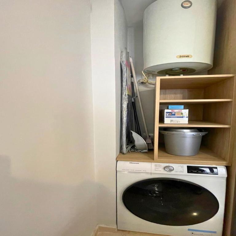 Home4u Cartuja - One-Bedroom Apartment - 7
