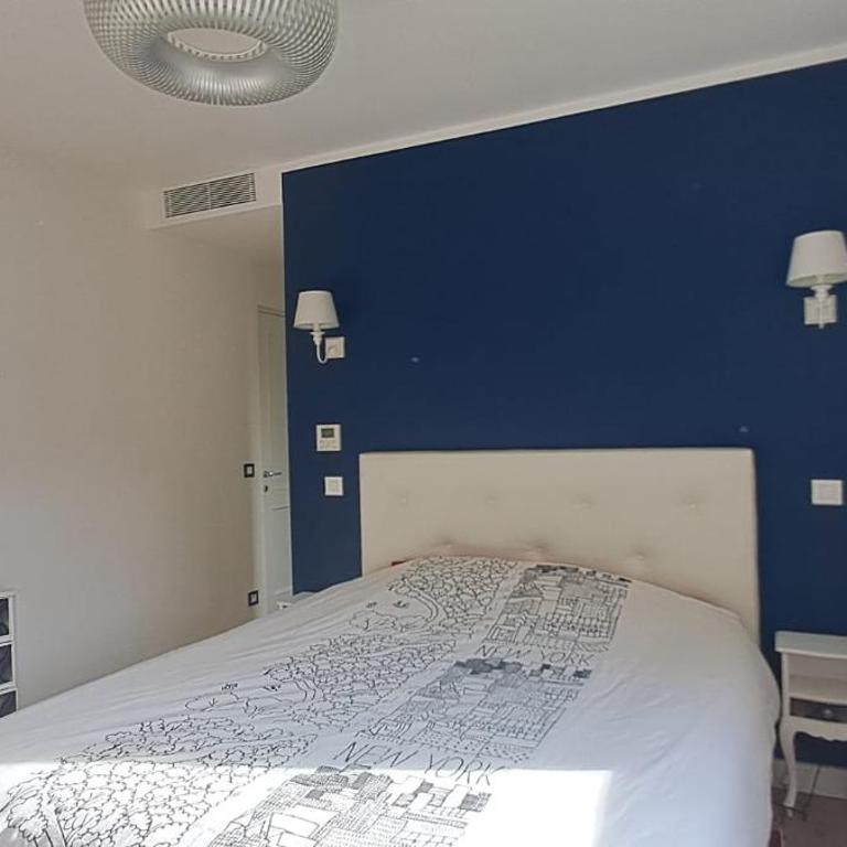 Maison au calme avec grande piscine - Maison 3 Chambres - 15