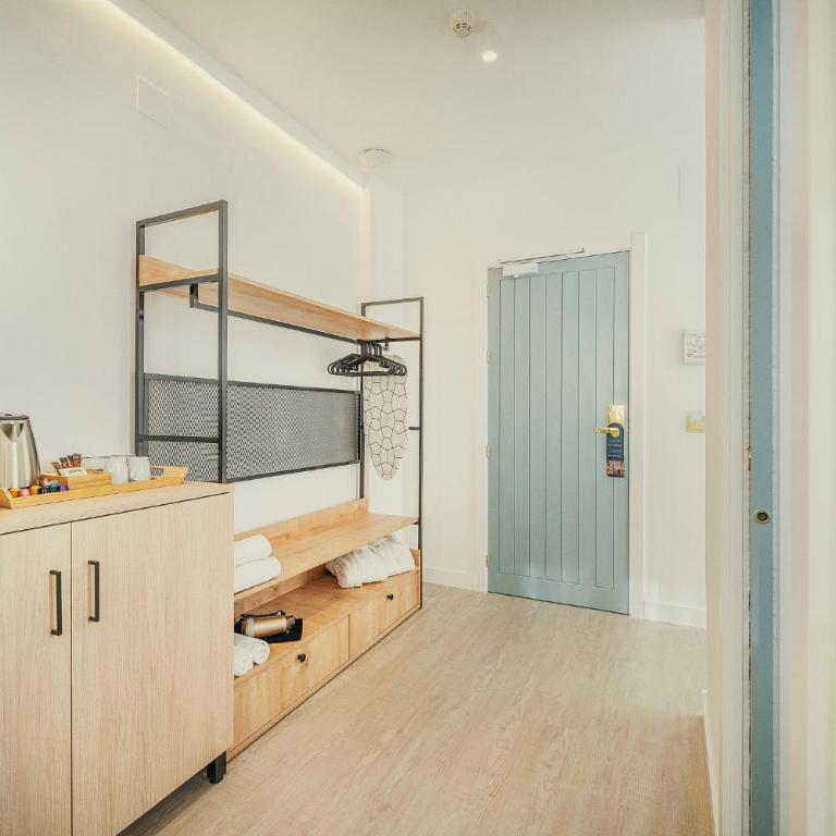 Beneste Nerja Hostal - Habitación Doble Deluxe - 13