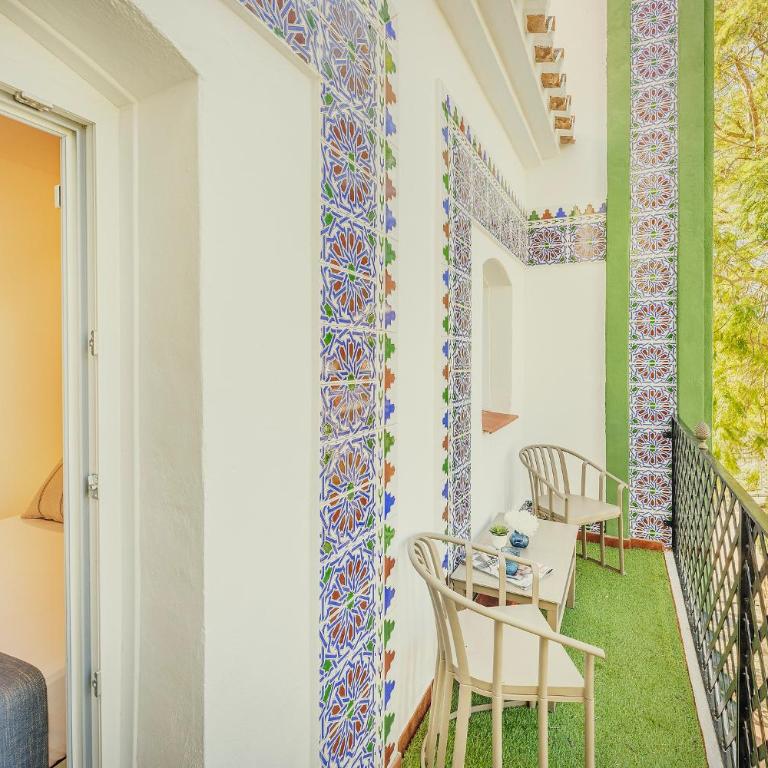 Beneste Nerja Hostal - Habitación Doble con balcón - 14