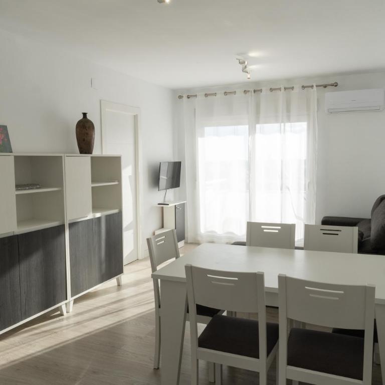 Apartamento con piscina a pocos metros de la playa - Apartamento de 3 dormitorios - 4