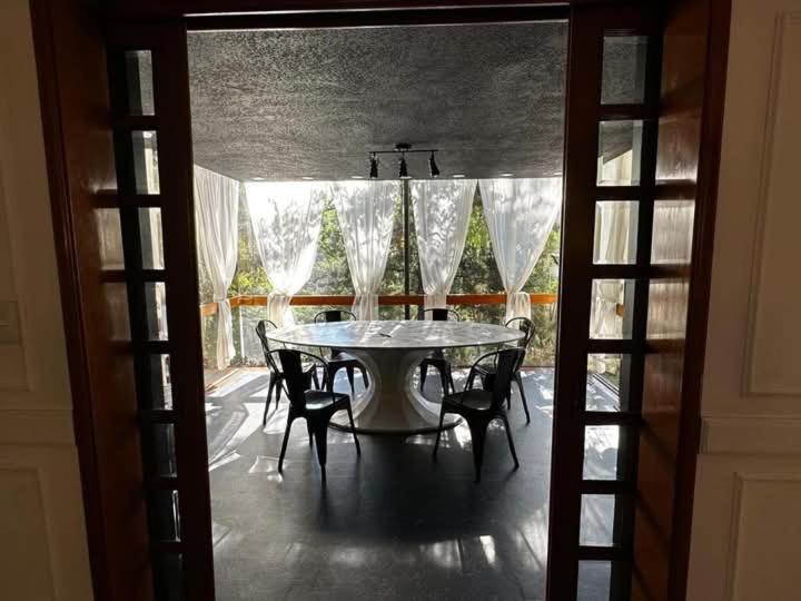House Family SB - Five-Bedroom House - 3