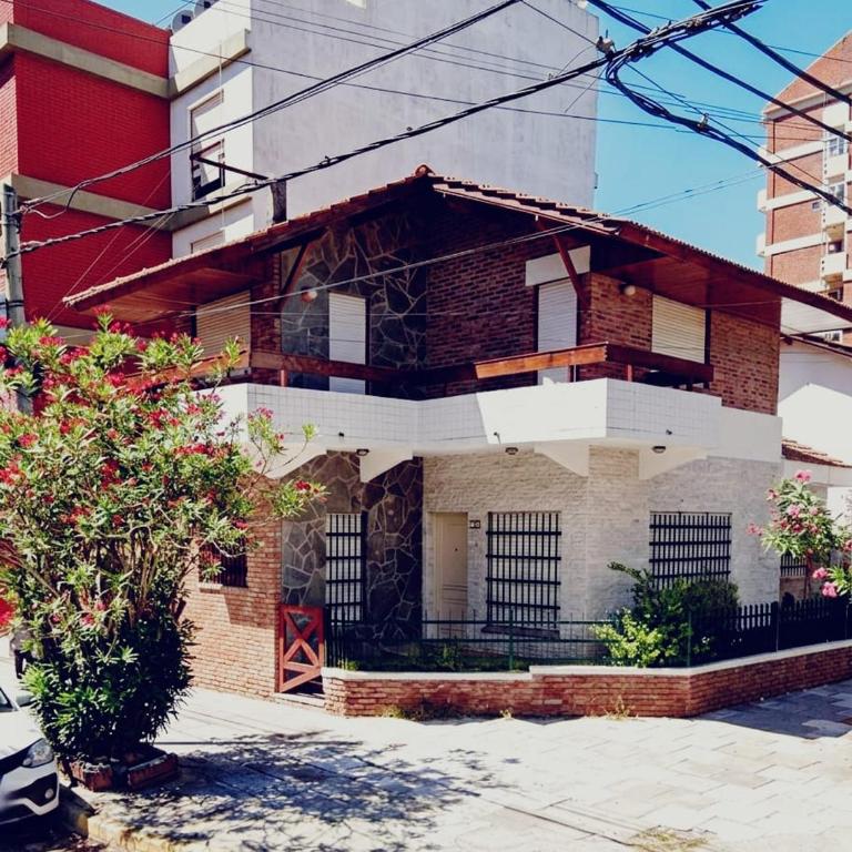 House Family SB - Five-Bedroom House - 23