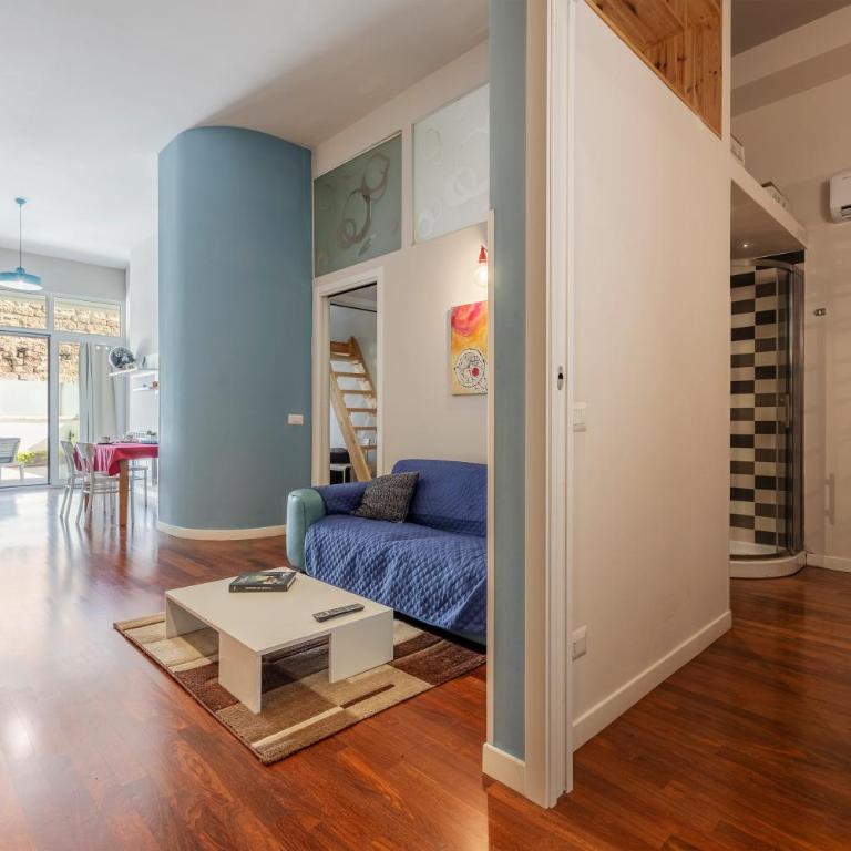 Sacra Famiglia Ausonia Apartment - Appartamento Deluxe con 2 Camere da Letto e Balcone - 1