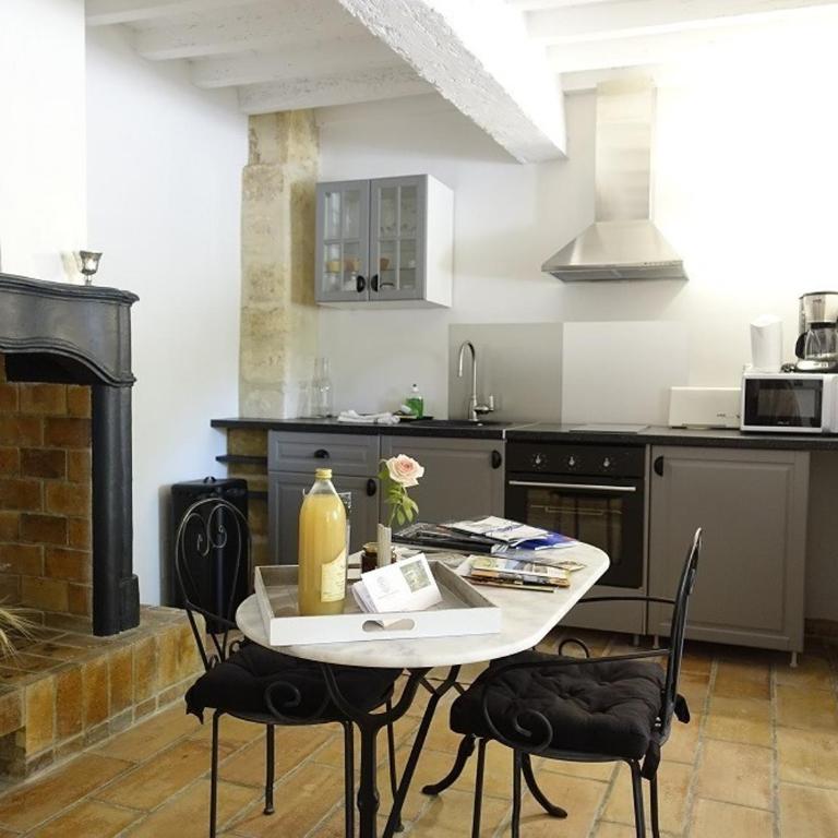 Domaine de Rhodes - 5 Chambres et 7 locations de vacances - Studio Supérieur - 8