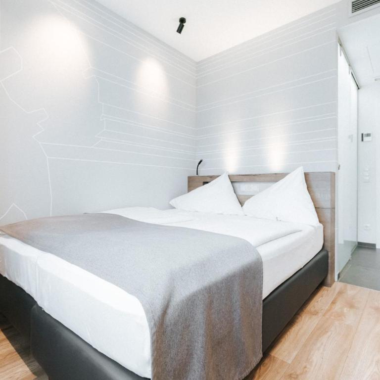 Hotel Restaurant Auerhahn - Economy Doppelzimmer - 5