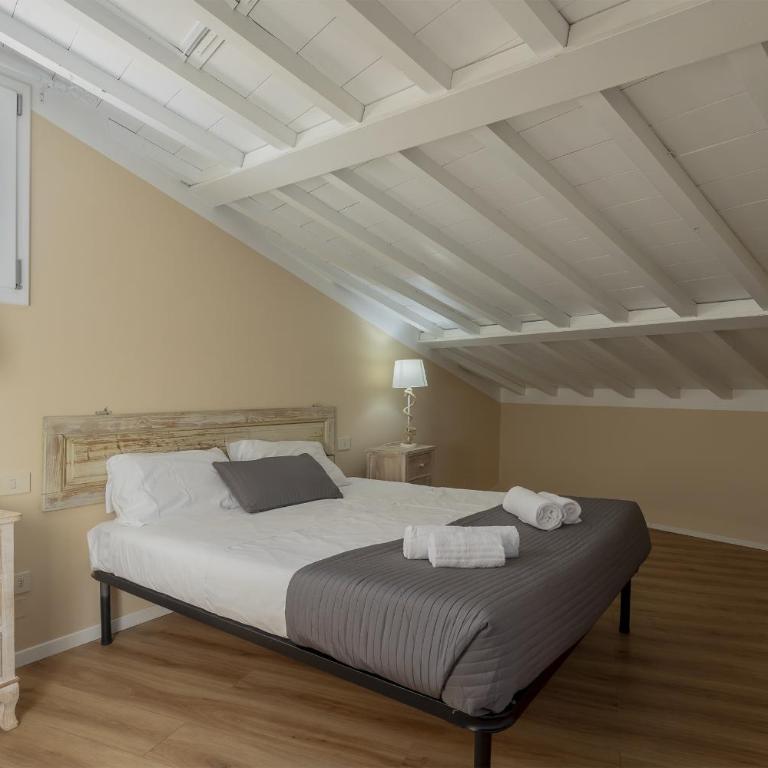 Raffaello Charming Apartment Near Duomo Square - Appartamento con 2 Camere da Letto - 14