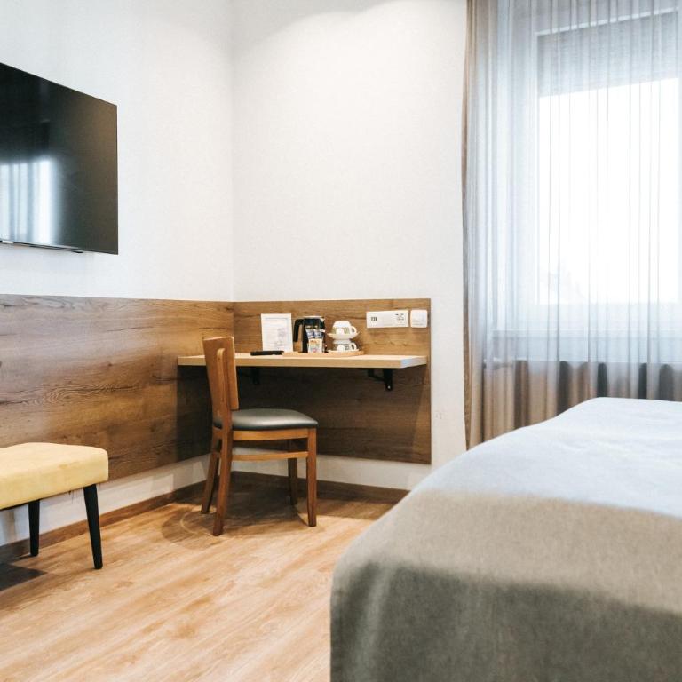 Hotel Restaurant Auerhahn - Doppelzimmer - 5