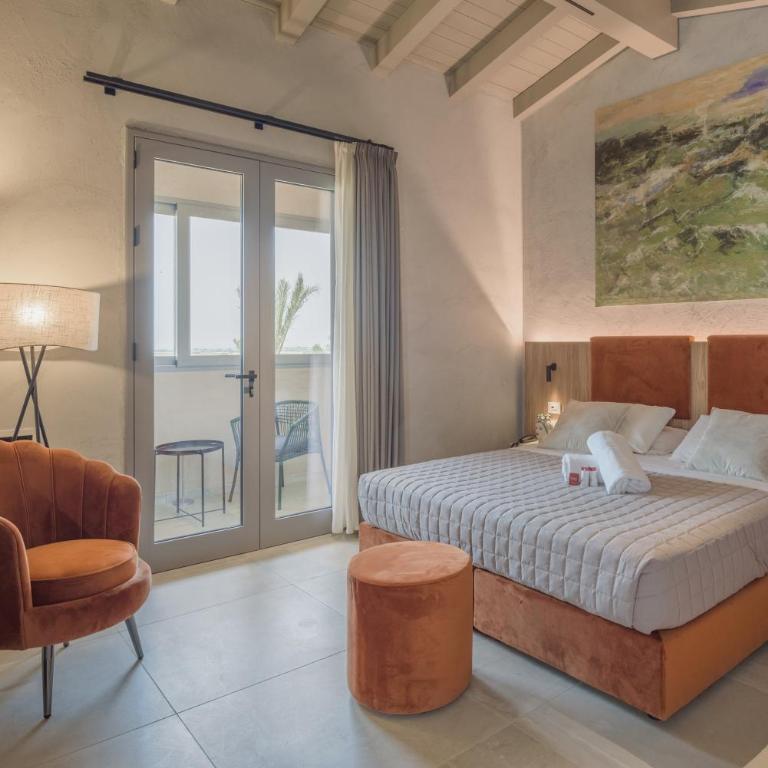 Terreforti Boutique Spa & Glamping - Camera Tripla con Balcone - 2