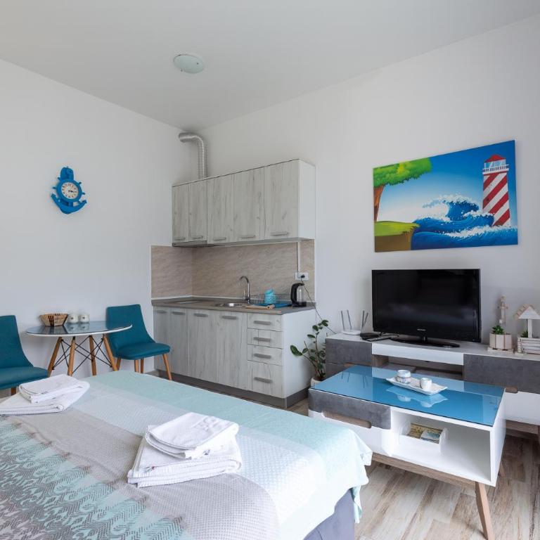 Sunny Side Wellness Resort & Spa - Studio Apartman - 8