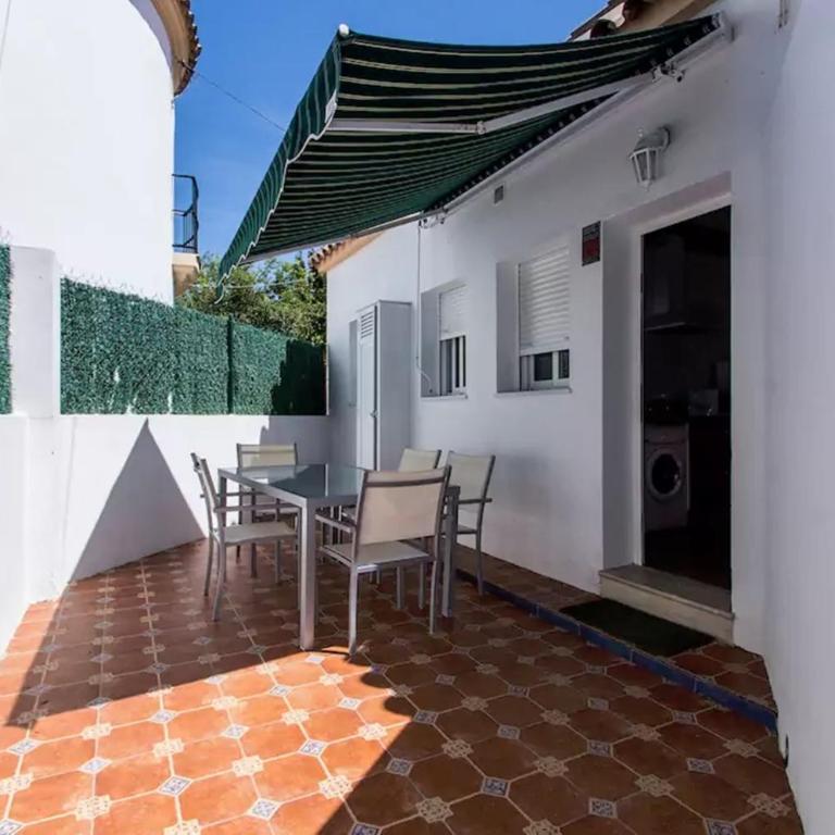 Goleta - Four-Bedroom Vacation Home - 5