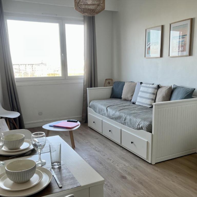 L'escapade Sweet home - vue sur Mer et Dragon de Calais - One-Bedroom Apartment - 7
