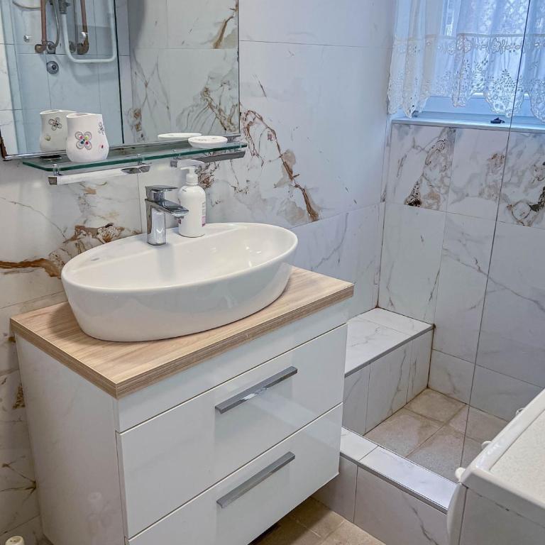 Tvrtko Royal Apartment - SCC View - Apartman sa 1 Spavaćom Sobom - 10