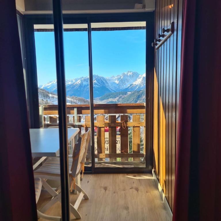 Hyper centre - Appartement 1 chambre avec coin montagne - vue imprenable - Apartment - 1