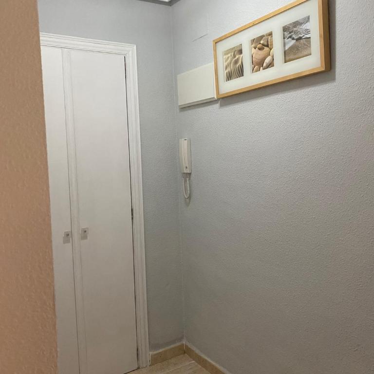 Sun and beach - Two-Bedroom Apartment - 14
