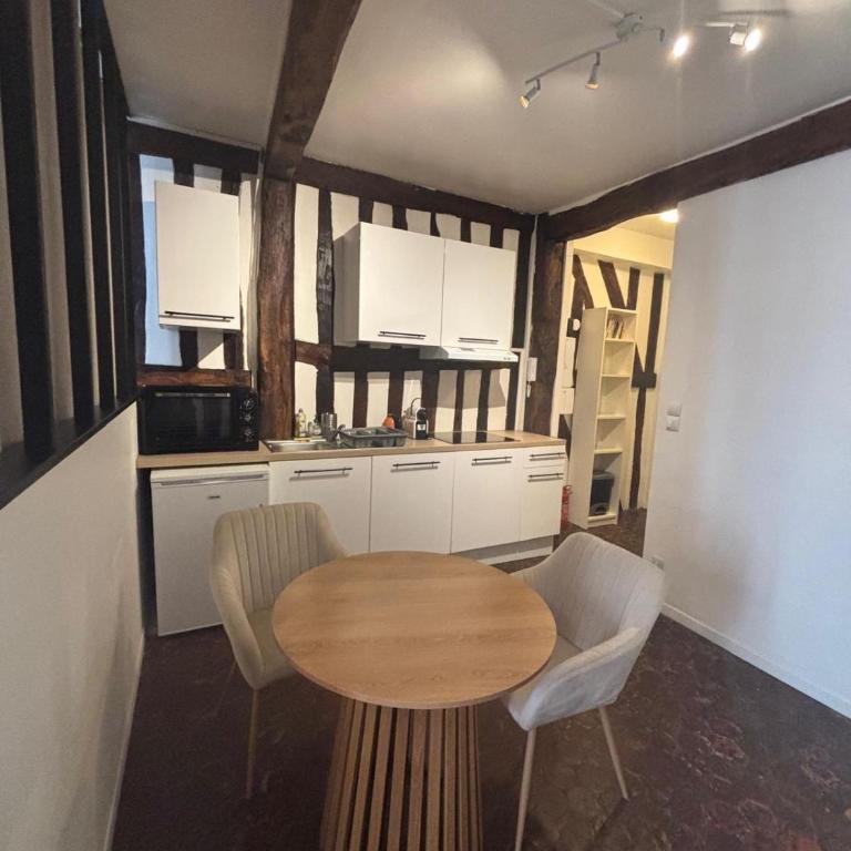 L'écrin Beauvoisine - Rouen Hyper Center - Two-Bedroom Apartment - 12
