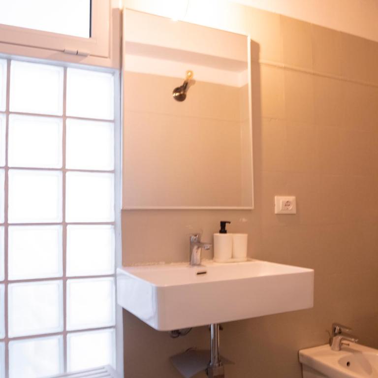 Rivoluzione9 Spacious and central - Appartamento con 3 Camere da Letto - 11