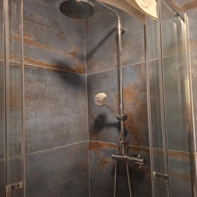 Golden stay Bulevar - Apartman sa 2 Spavaće Sobe - 13