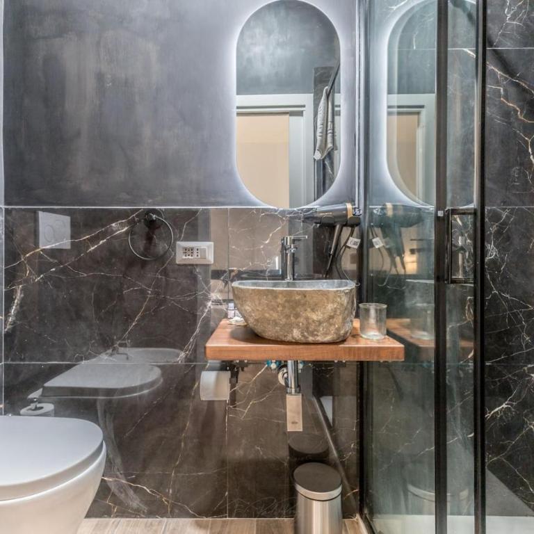 NAALA - Boutique Rooms - Camera Matrimoniale con Bagno Privato - 1