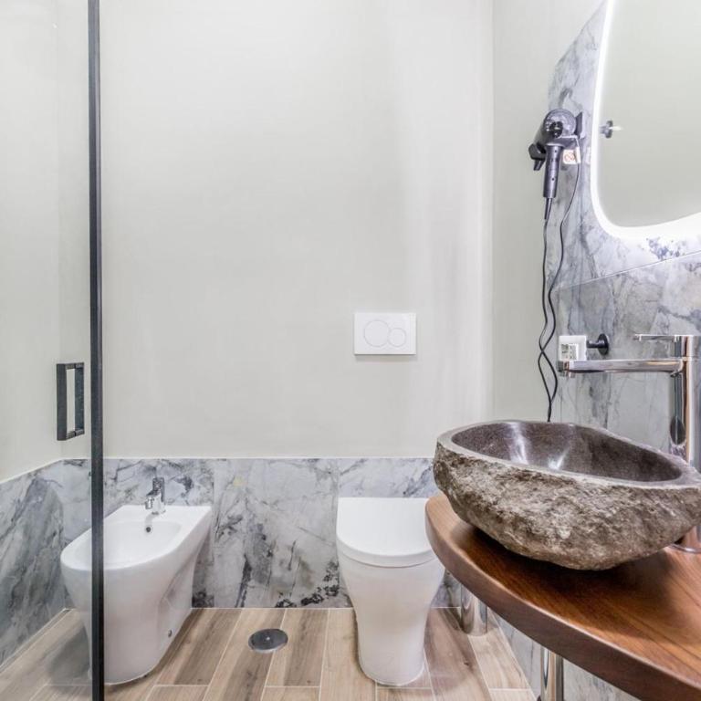 NAALA - Boutique Rooms - Camera Matrimoniale con Bagno Privato - 14