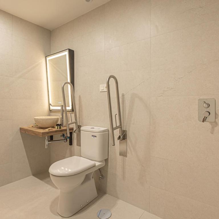 Dobo Málaga El Ejido - Studio - Disability Access - 8