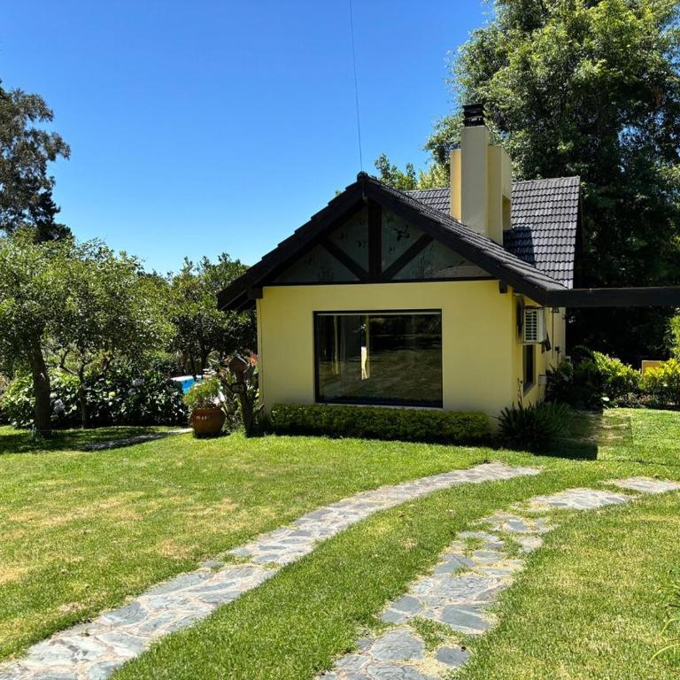 Casa con Pileta & Parque Gigante en la Naturaleza - One-Bedroom House - 30