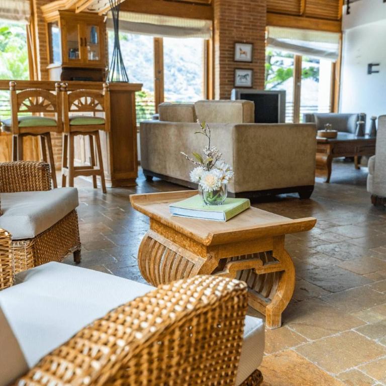 Natural paradise near Medelln - Villa - 29