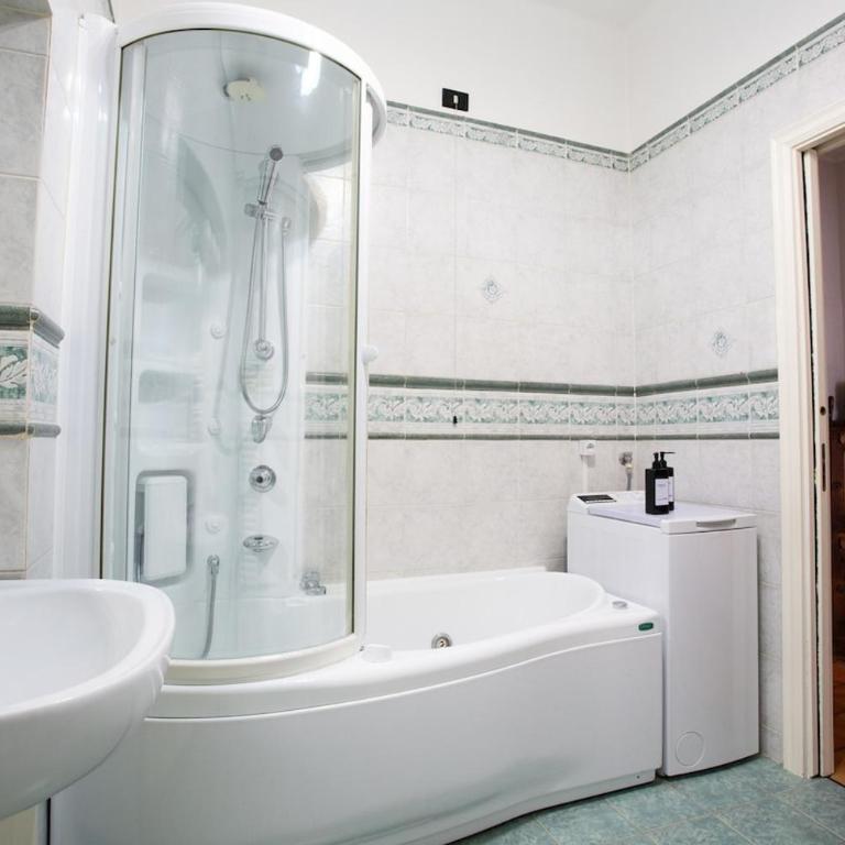Smart Stay in Luino center - Apartment mit 2 Schlafzimmern - 14
