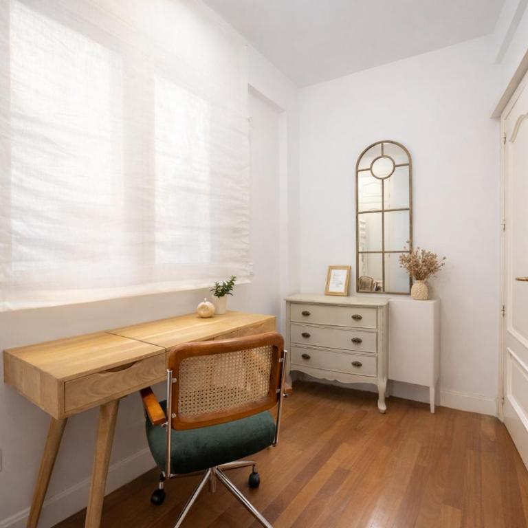 Toro Almudena Suites - Classic Apartment - 6