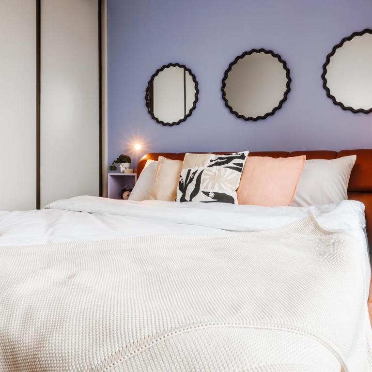 WF Italian Disco with Terrace, Cinema and Parking - Three-Bedroom Premium Apartment with Balcony - 36