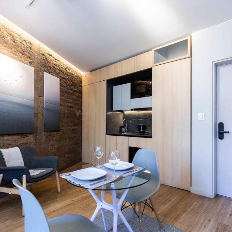 HOM l Wifi AirAcond Bohemio Museos Vida Lastarria - Apartment - 2