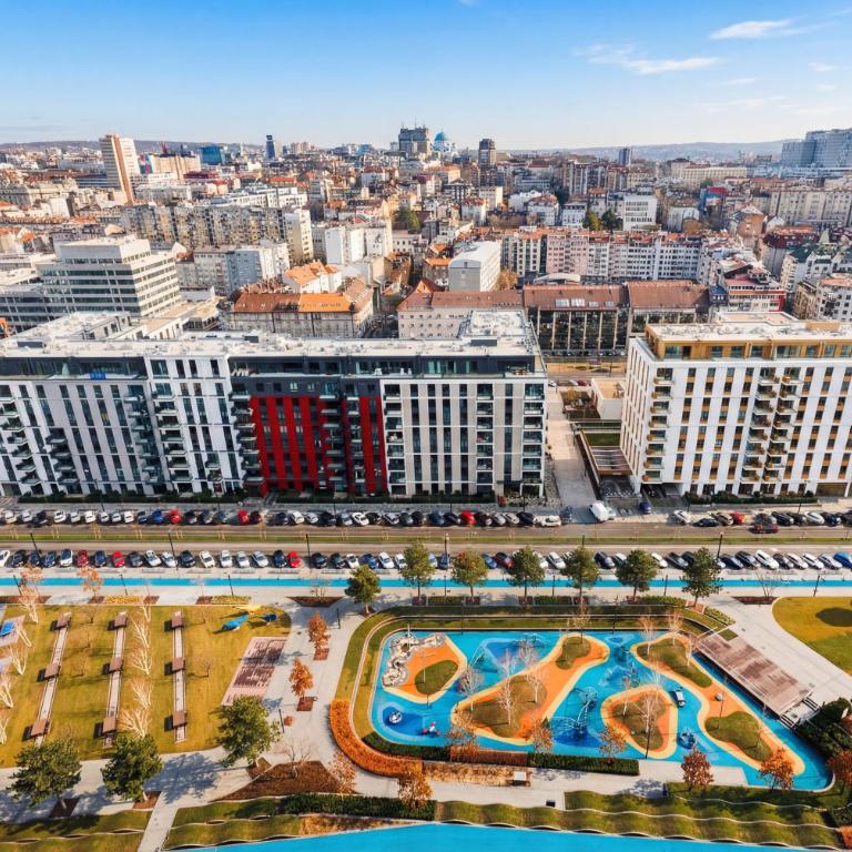 WF Italian Disco with Terrace, Cinema and Parking - Three-Bedroom Premium Apartment with Balcony - 5