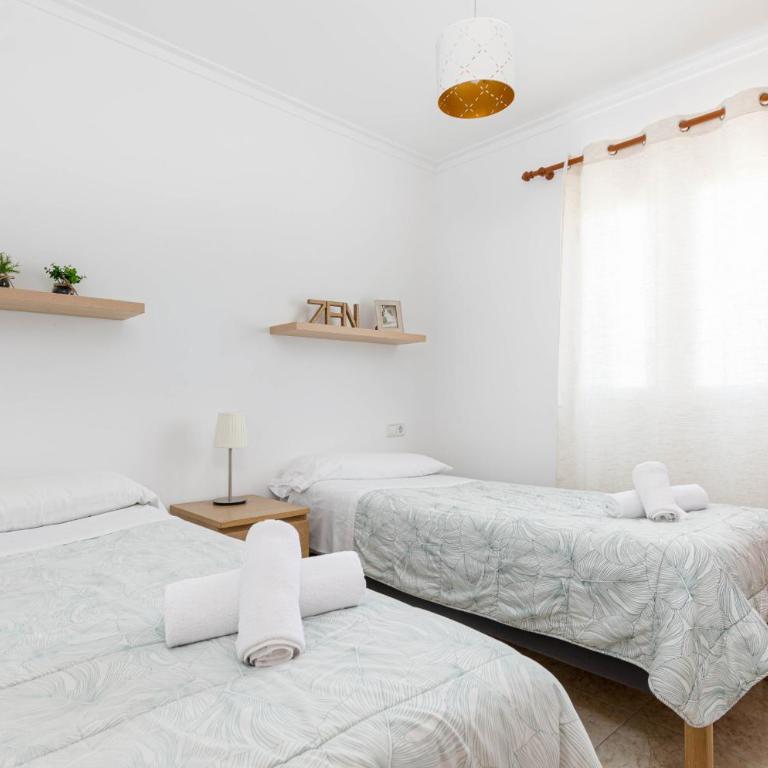 YourHouse Ca Na Xisca - Four-Bedroom House - 16