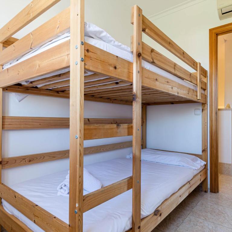 YourHouse Ca Na Xisca - Four-Bedroom House - 23