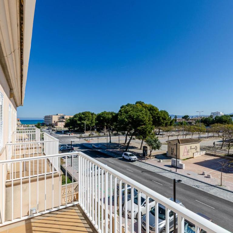 YourHouse Ca Na Xisca - Four-Bedroom House - 14