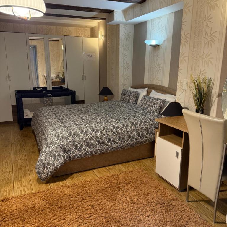 Ideal apartment for families - Three-Bedroom Apartment - 16