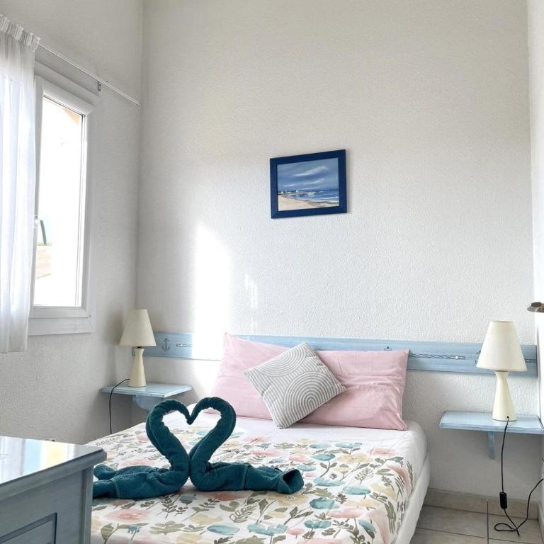 Le Lagon de Frejus Piscine XXL - Three-Bedroom Apartment - 3